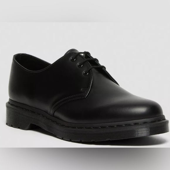 Dr. Martens 1461 / Black Leather Oxfords - Picture 1 of 4
